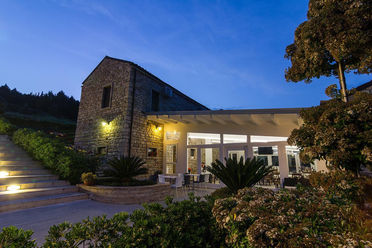 Hotel Ristorante Solelago Guardialfiera Luaran gambar