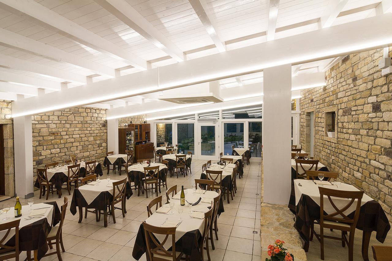 Hotel Ristorante Solelago Guardialfiera Luaran gambar